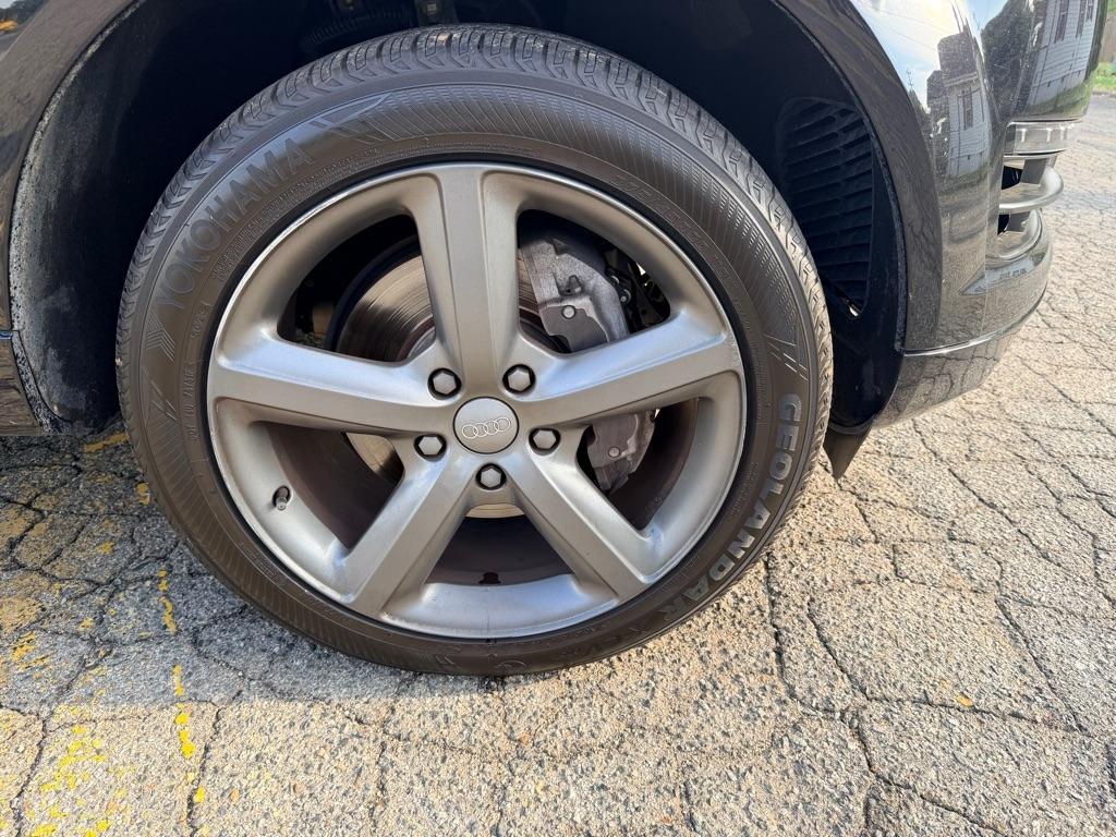 Audi Q7 3.0T Premium Plus quattro 2015