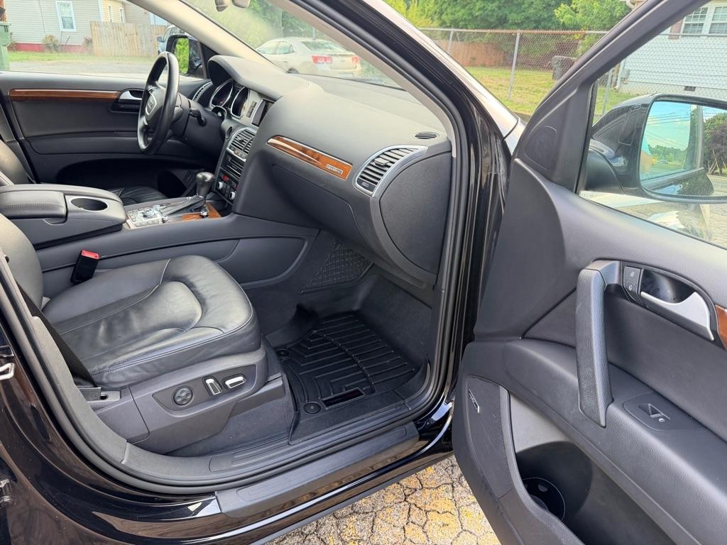 Audi Q7 3.0T Premium Plus quattro 2015