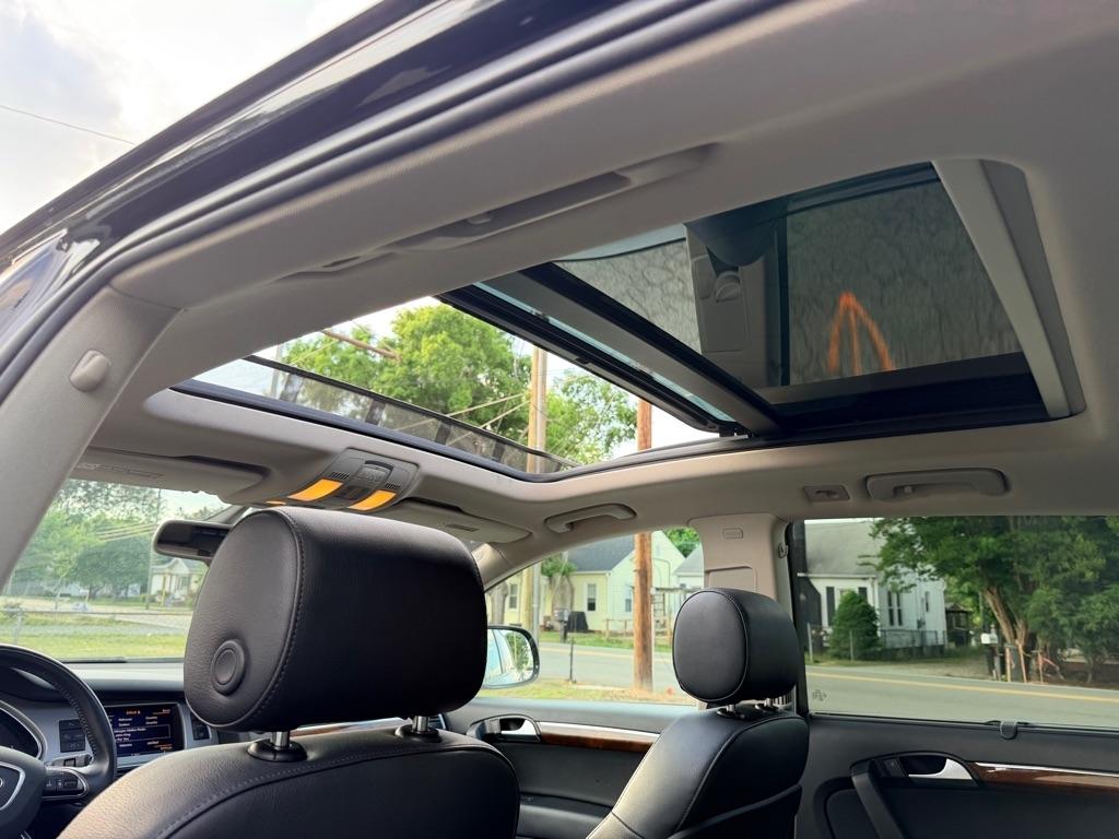 Audi Q7 3.0T Premium Plus quattro 2015