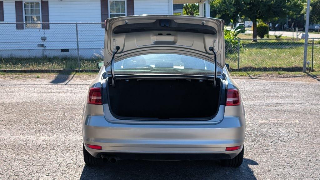 Volkswagen Jetta S 6A 2015