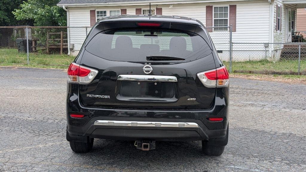 Nissan Pathfinder S 4WD 2015
