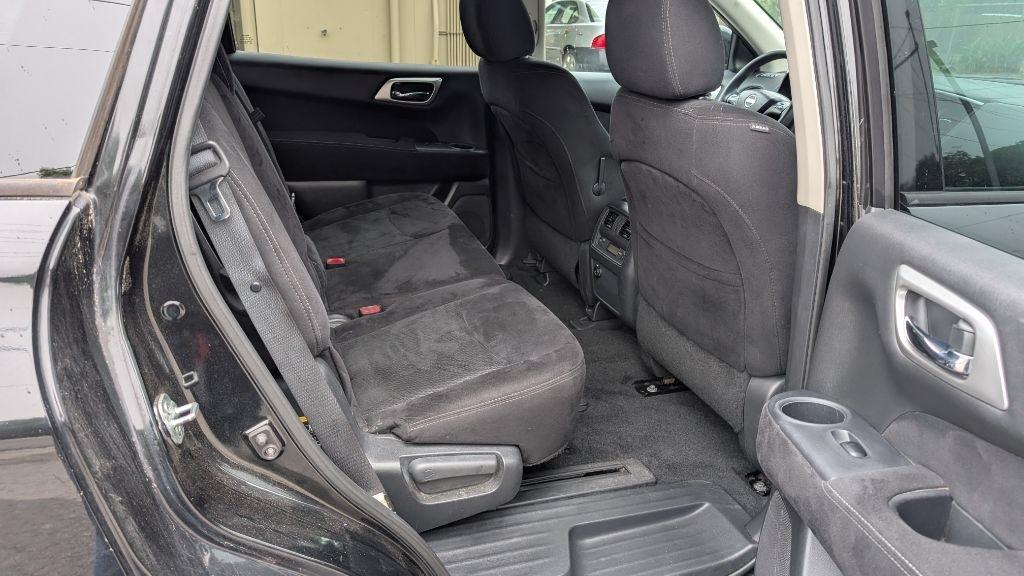 Nissan Pathfinder S 4WD 2015