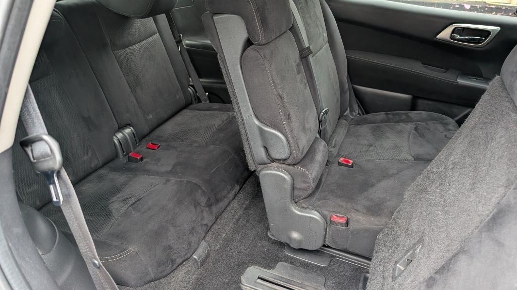 Nissan Pathfinder S 4WD 2015