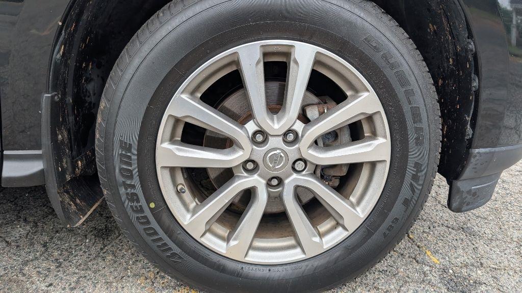 Nissan Pathfinder S 4WD 2015