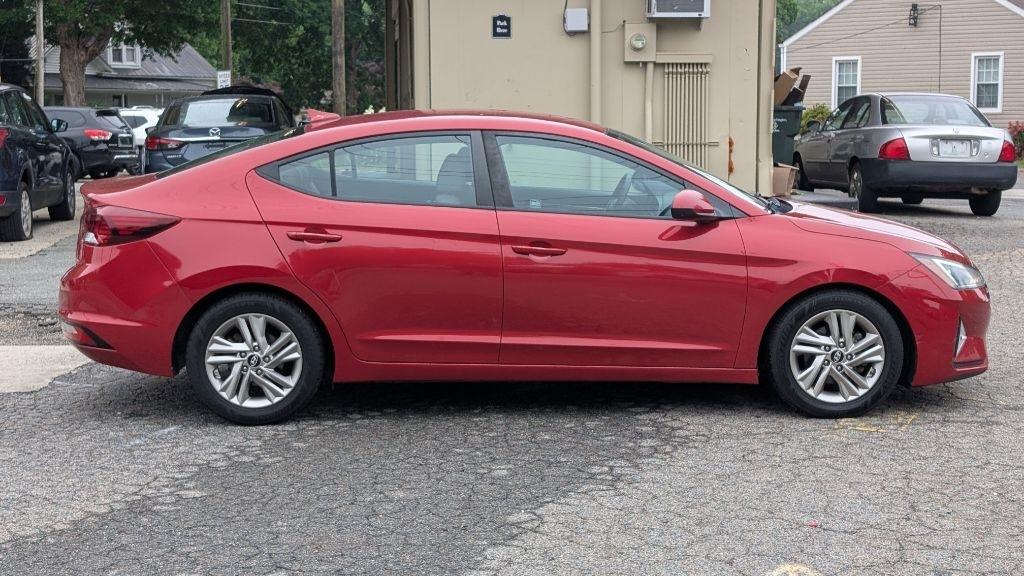 Hyundai Elantra Limited 2019