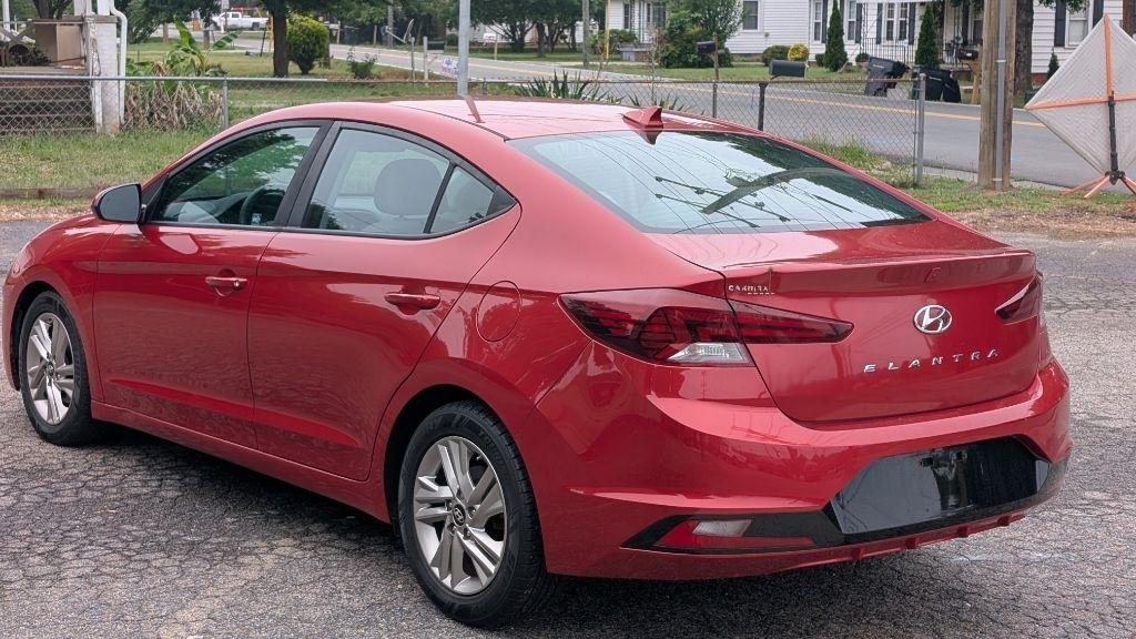 Hyundai Elantra Limited 2019