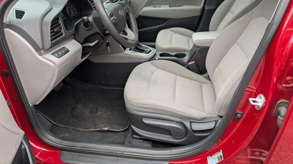 Hyundai Elantra Limited 2019