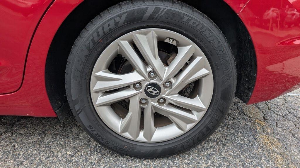 Hyundai Elantra Limited 2019