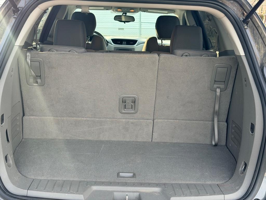 Chevrolet Traverse LS FWD w/PDC 2014