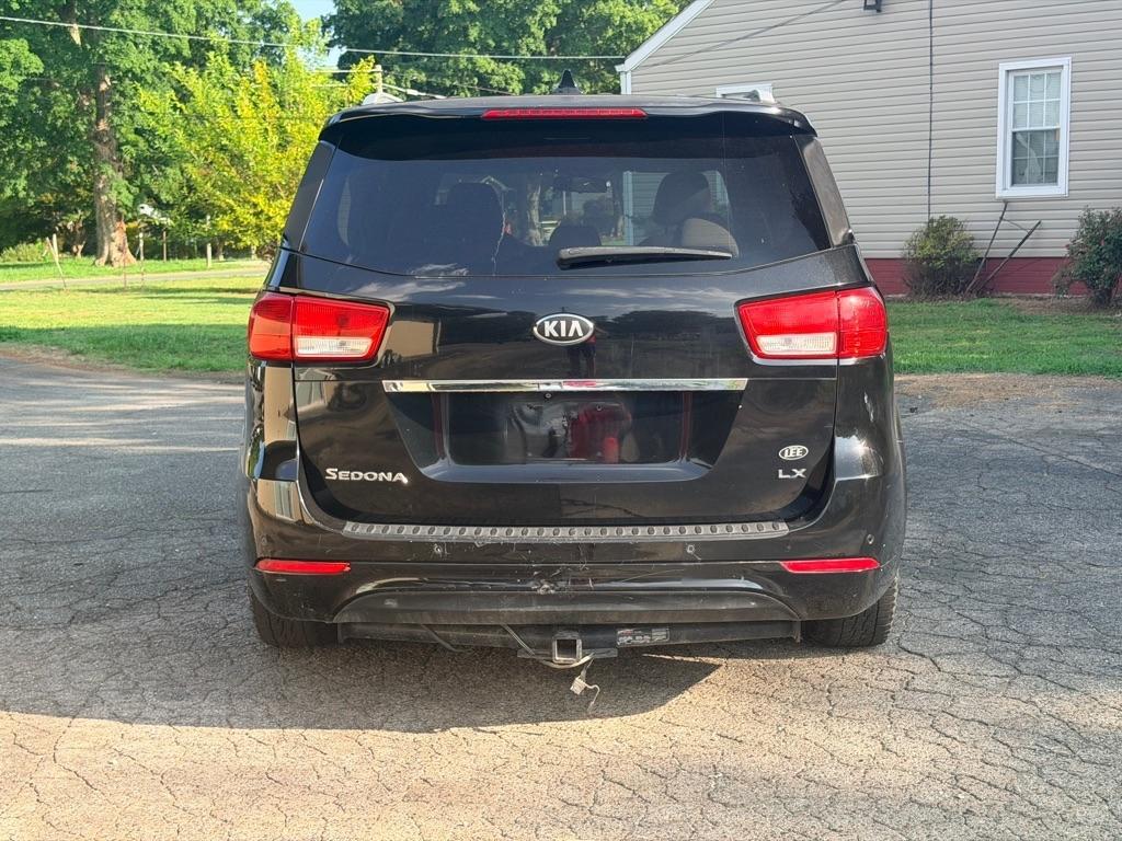 Kia Sedona LX 2016