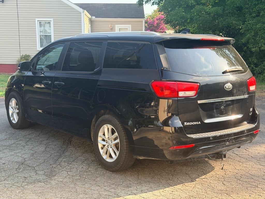 Kia Sedona LX 2016