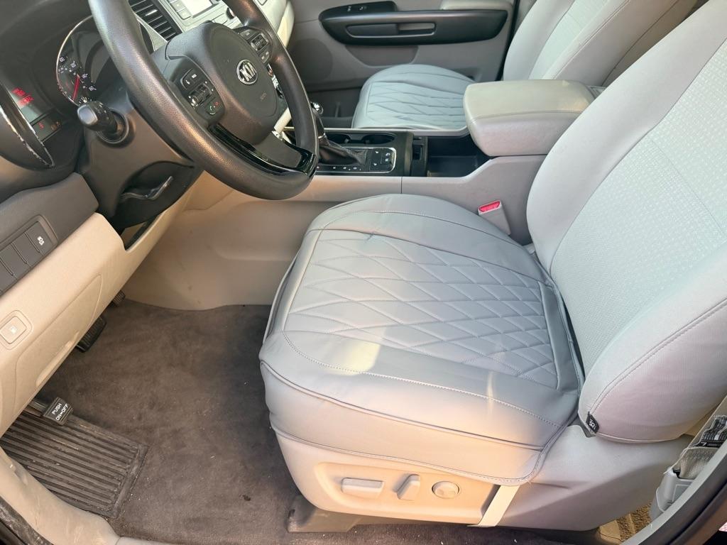 Kia Sedona LX 2016
