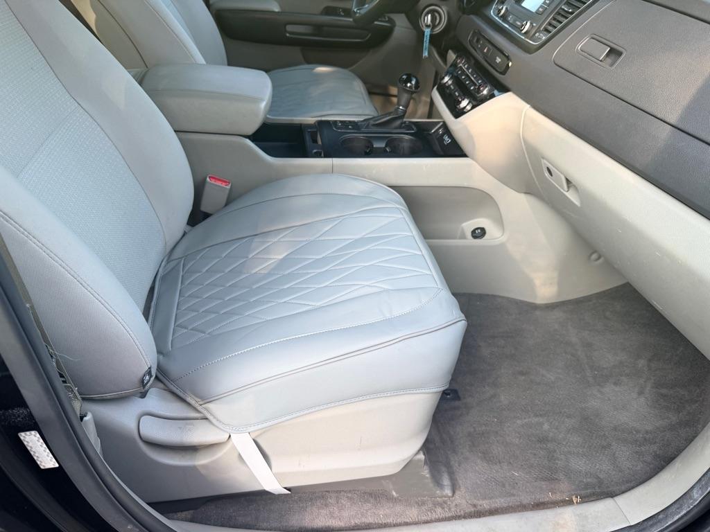 Kia Sedona LX 2016