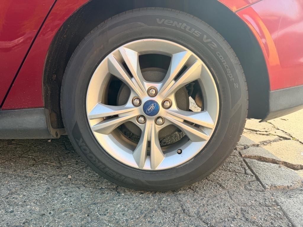 Ford Focus SE Hatch 2013