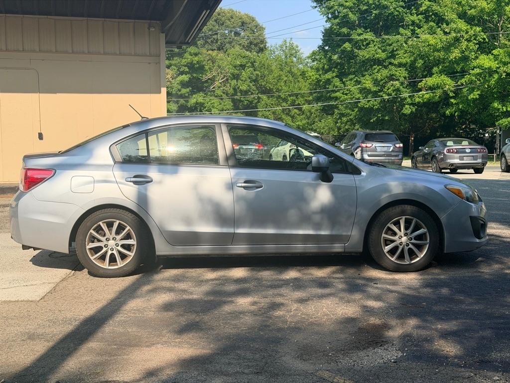 Subaru Impreza Premium 4-Door w/All Weather Package 2012
