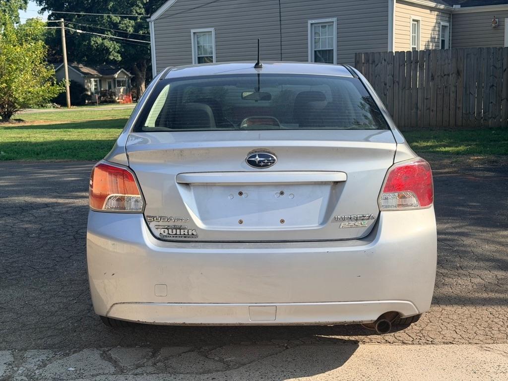 Subaru Impreza Premium 4-Door w/All Weather Package 2012