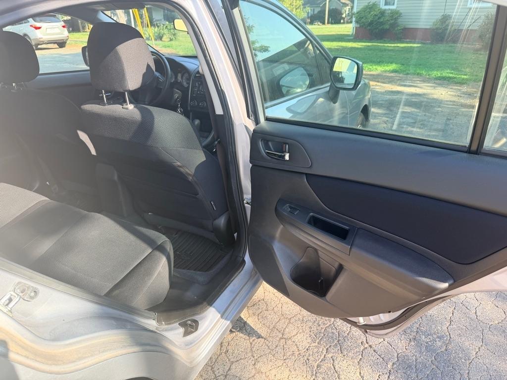 Subaru Impreza Premium 4-Door w/All Weather Package 2012