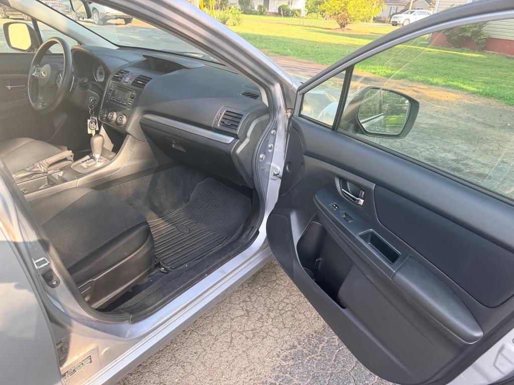 Subaru Impreza Premium 4-Door w/All Weather Package 2012