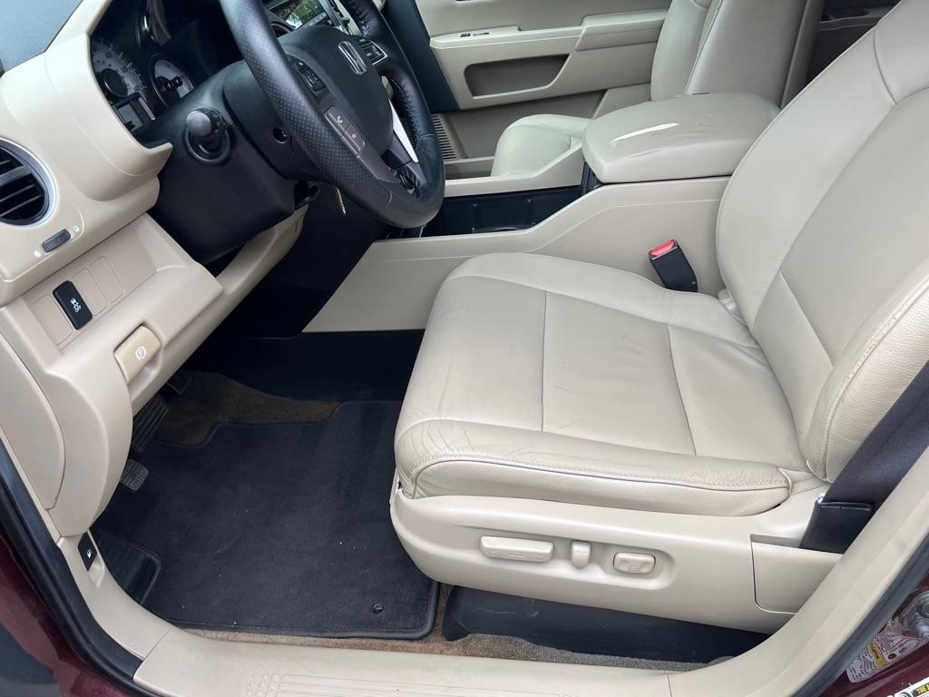 Honda Pilot EX-L 4WD 5-Spd AT with Navigation 2013