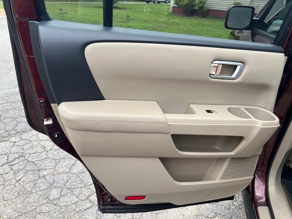 Honda Pilot EX-L 4WD 5-Spd AT with Navigation 2013