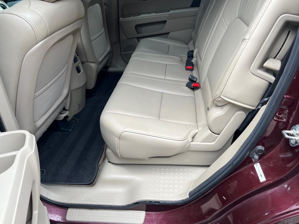 Honda Pilot EX-L 4WD 5-Spd AT with Navigation 2013