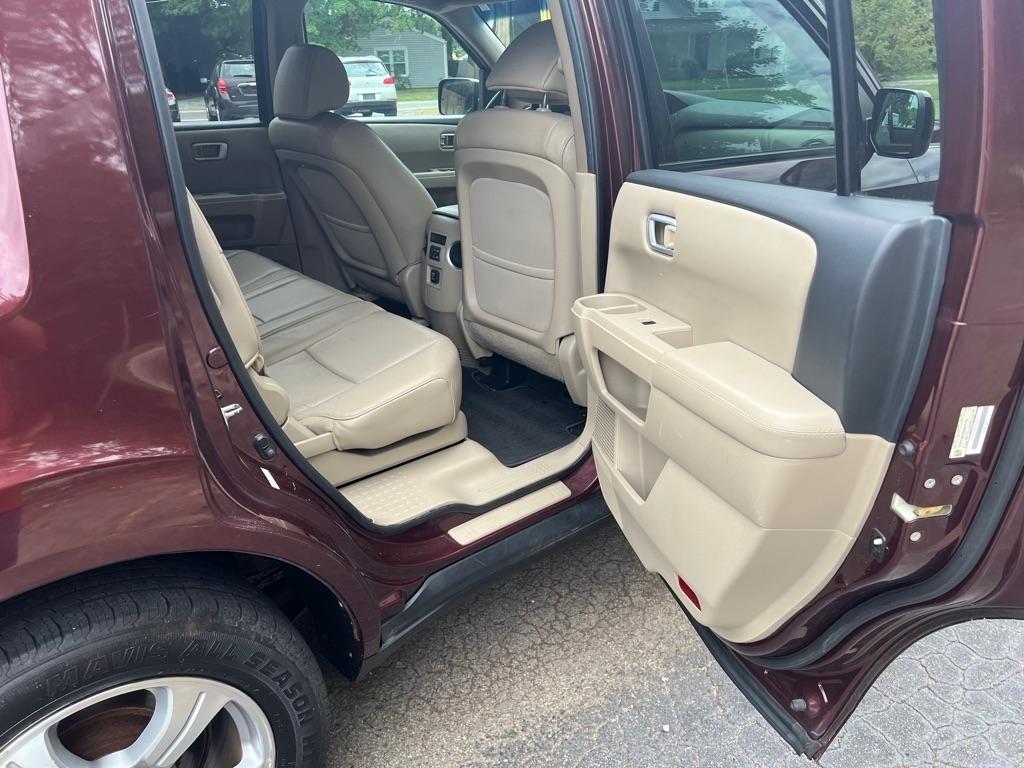 Honda Pilot EX-L 4WD 5-Spd AT with Navigation 2013