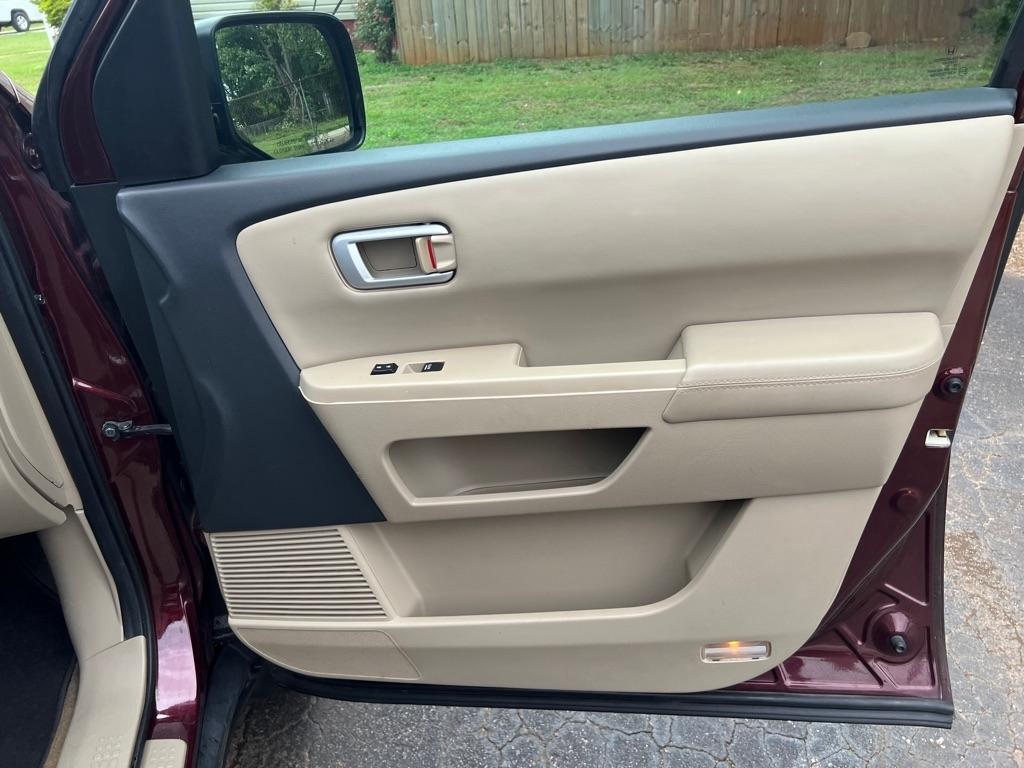 Honda Pilot EX-L 4WD 5-Spd AT with Navigation 2013