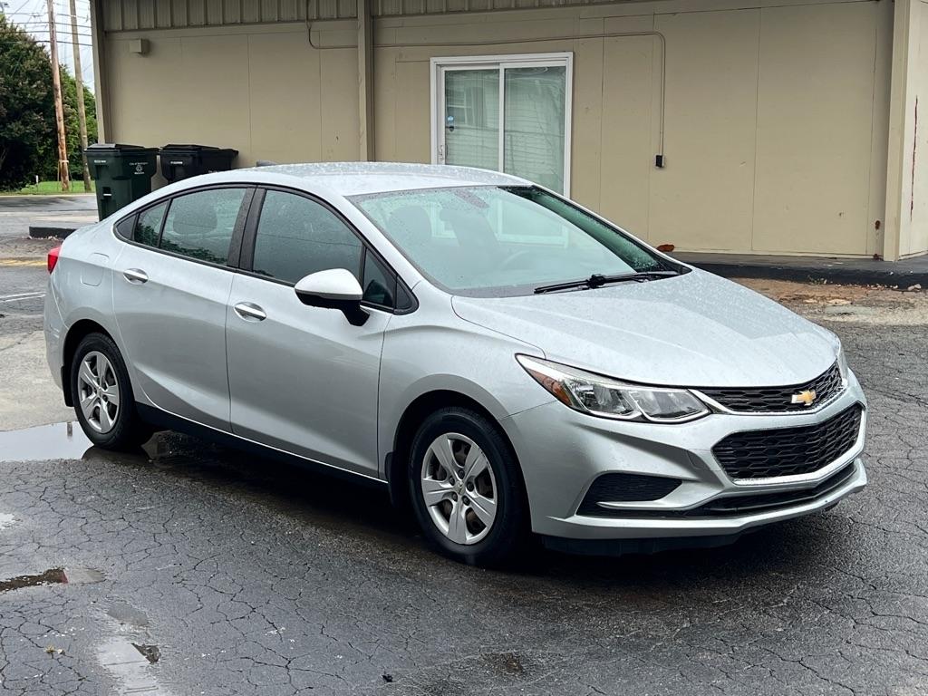 Chevrolet Cruze LS Auto 2017