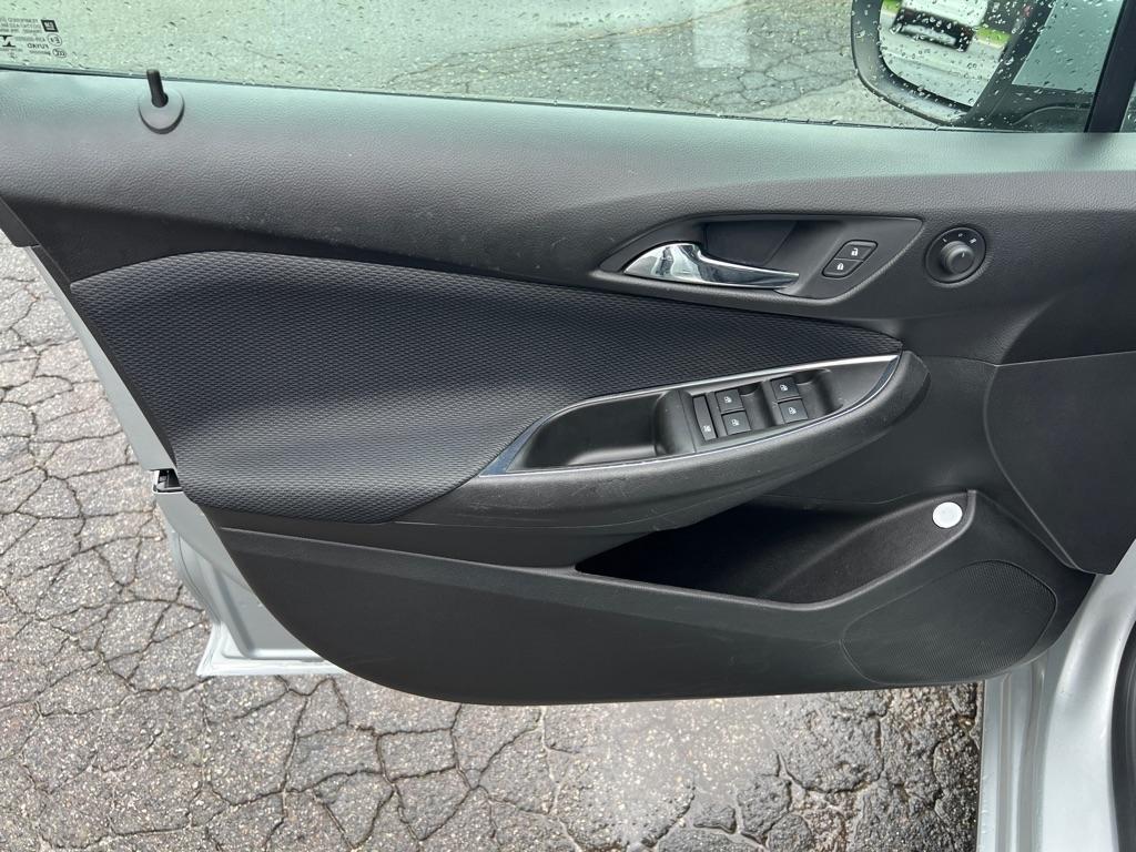 Chevrolet Cruze LS Auto 2017