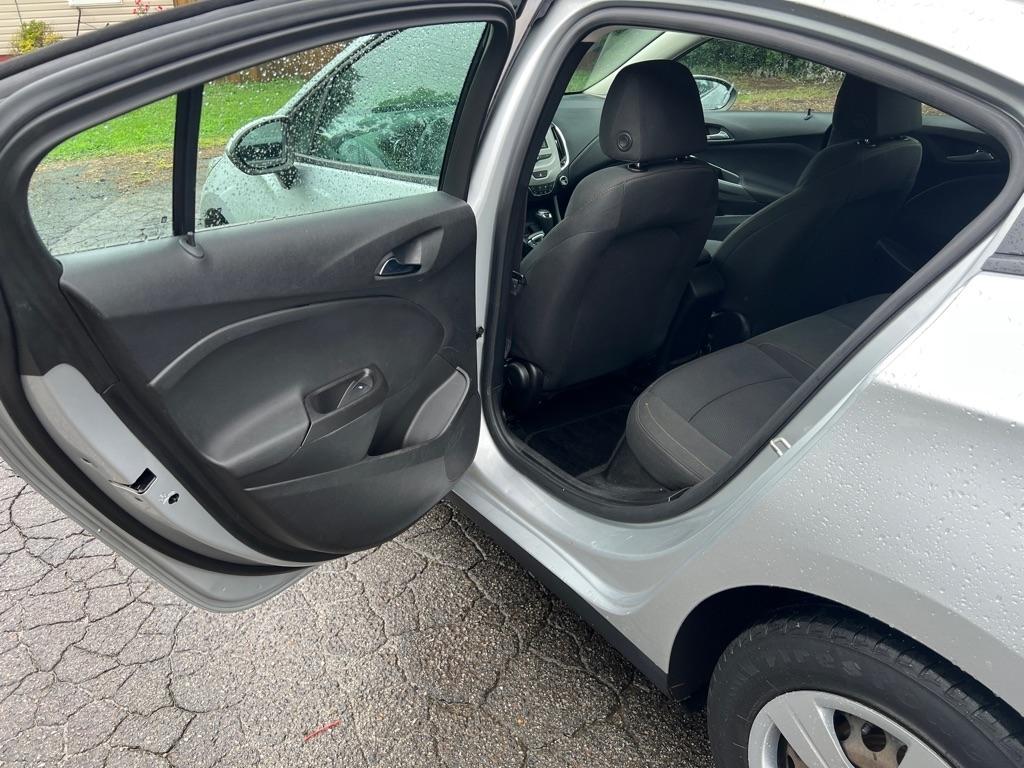 Chevrolet Cruze LS Auto 2017