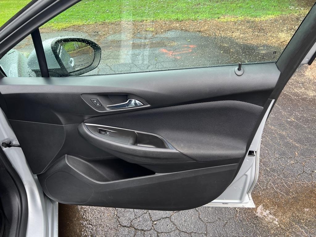 Chevrolet Cruze LS Auto 2017