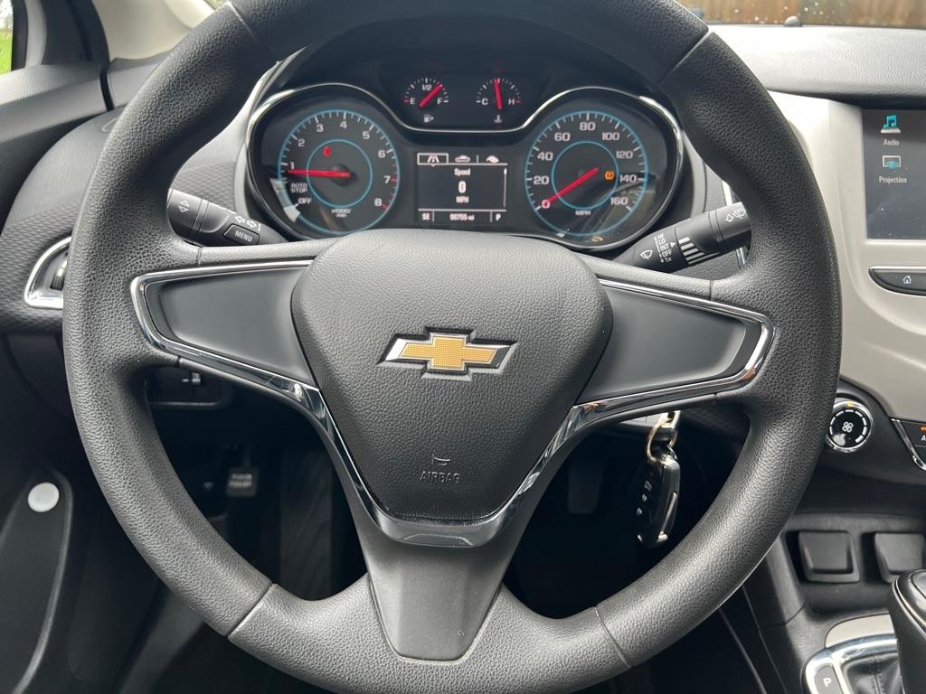Chevrolet Cruze LS Auto 2017