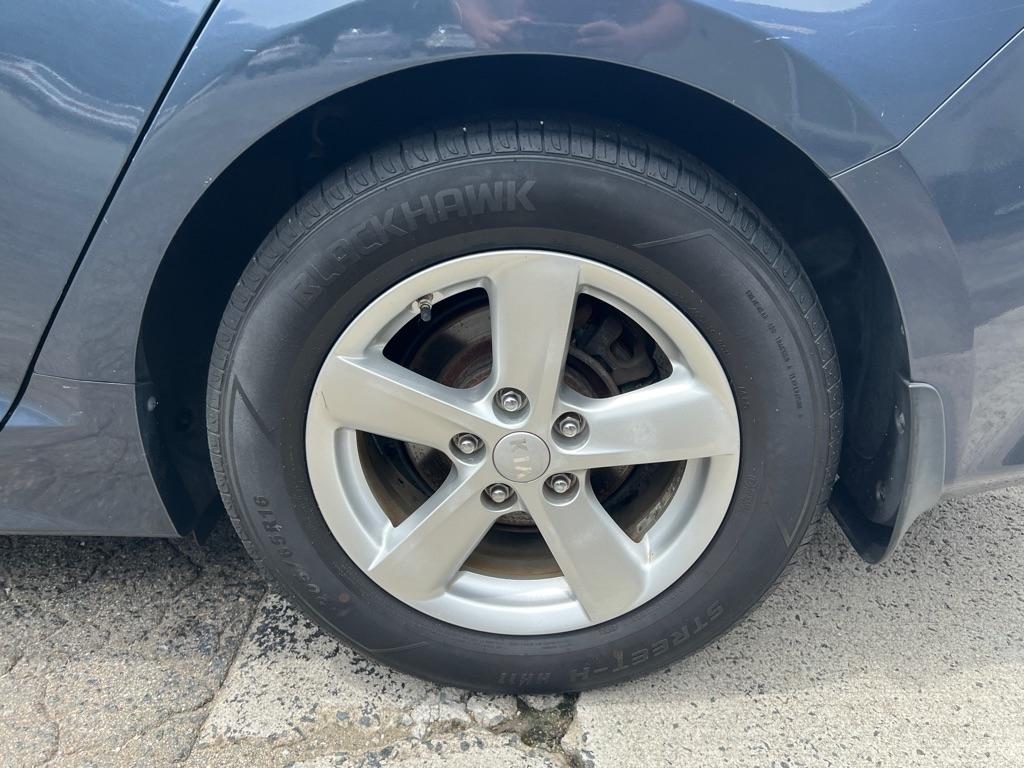 Kia Optima LX 2015