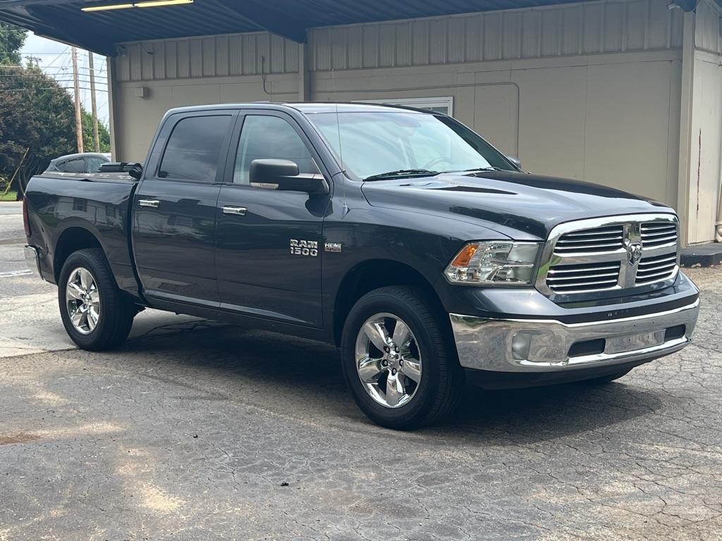 RAM 1500 SLT Crew Cab SWB 4WD 2013