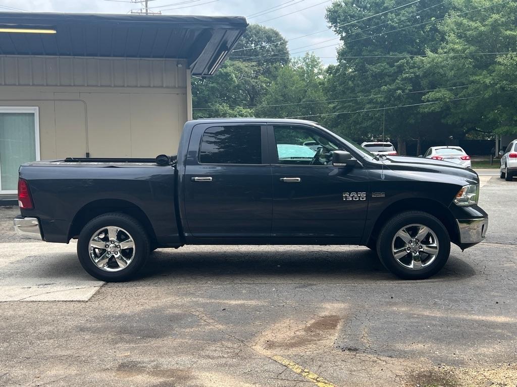 RAM 1500 SLT Crew Cab SWB 4WD 2013