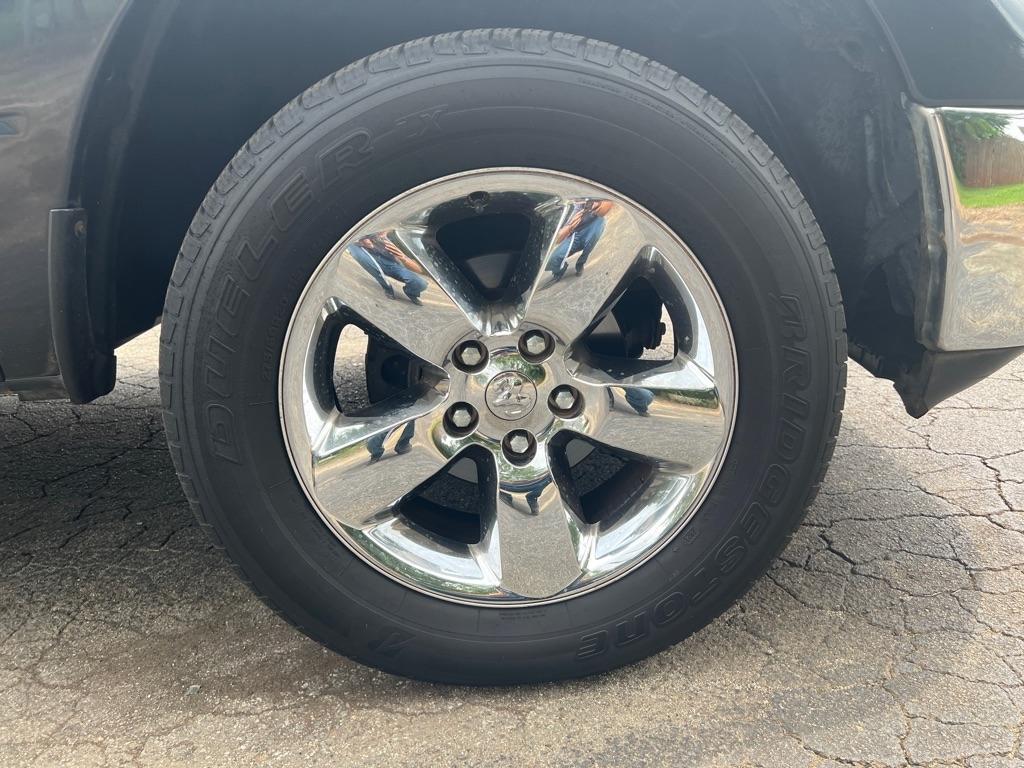 RAM 1500 SLT Crew Cab SWB 4WD 2013