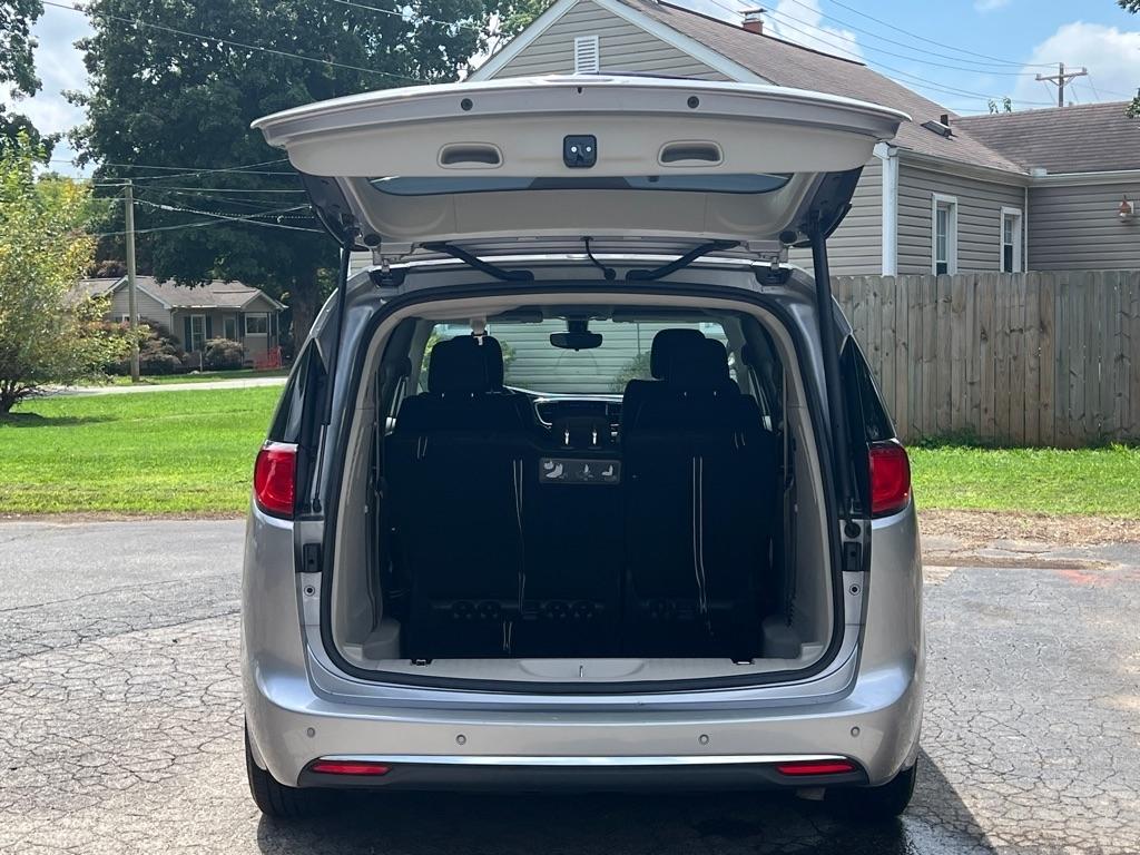 Chrysler Pacifica Touring-L 2017