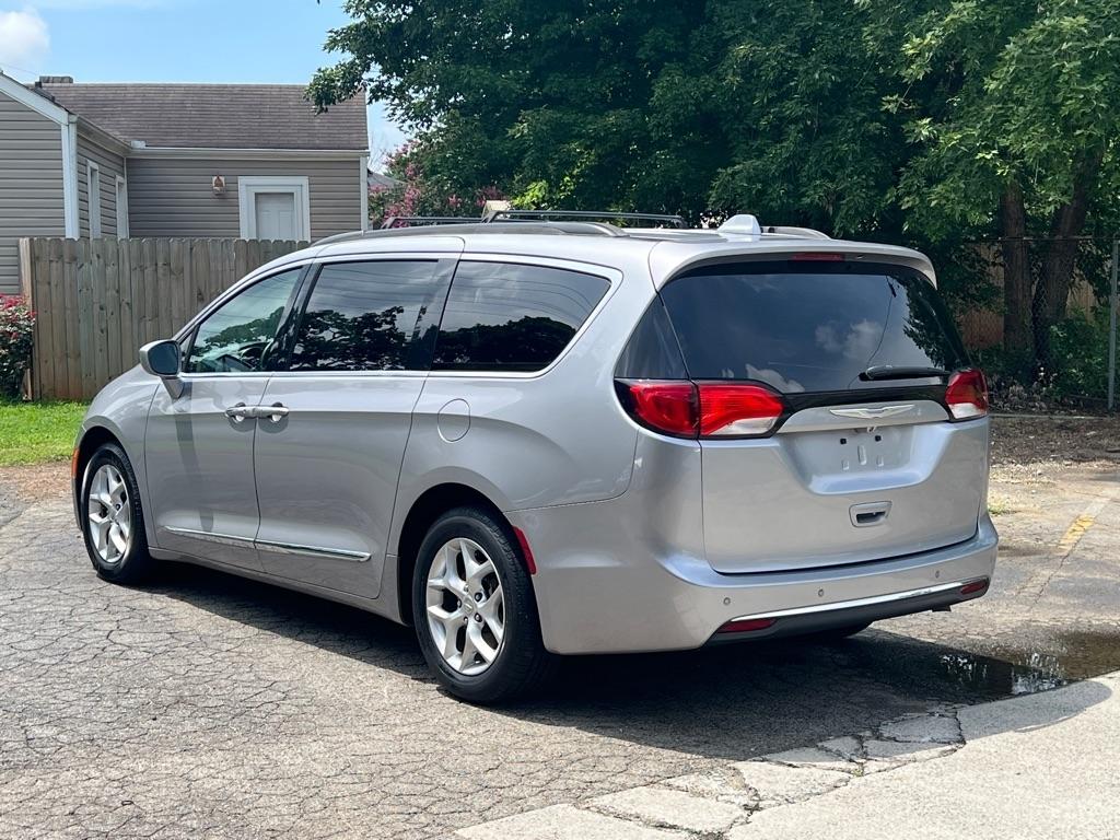 Chrysler Pacifica Touring-L 2017