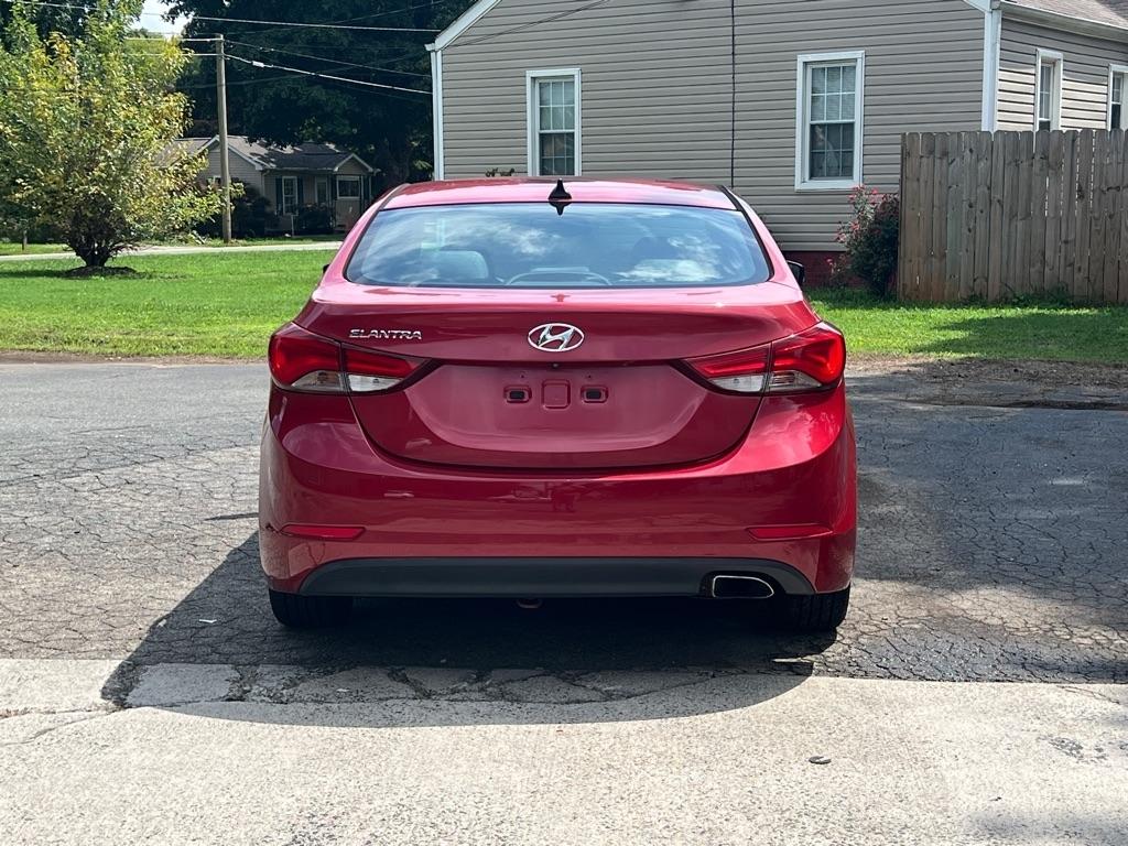 Hyundai Elantra Sport 6AT 2015