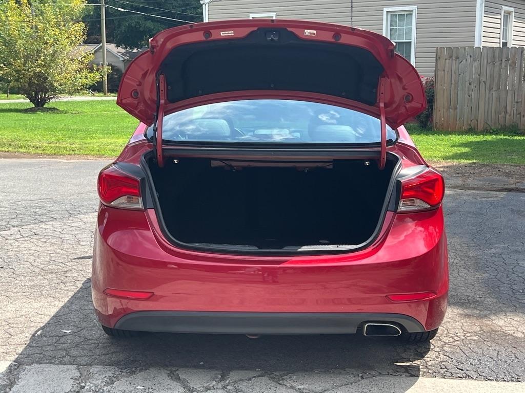 Hyundai Elantra Sport 6AT 2015