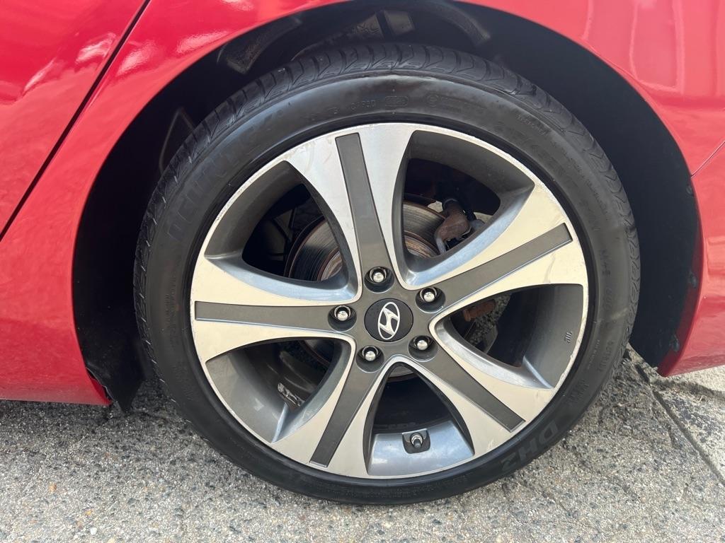 Hyundai Elantra Sport 6AT 2015