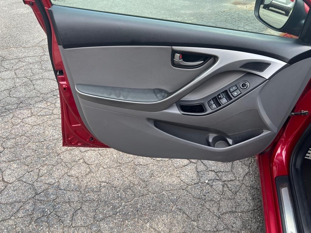 Hyundai Elantra Sport 6AT 2015