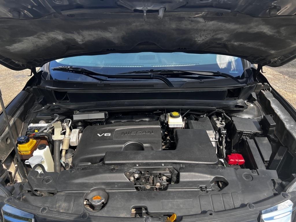 Nissan Pathfinder SV 4WD 2020