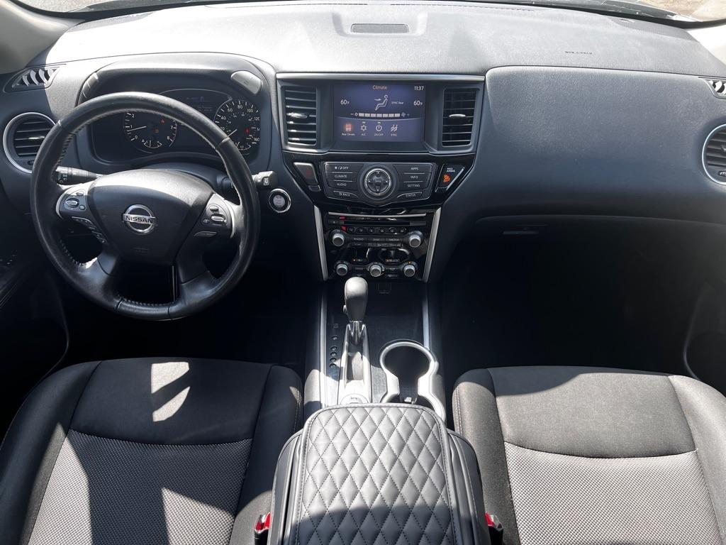 Nissan Pathfinder SV 4WD 2020