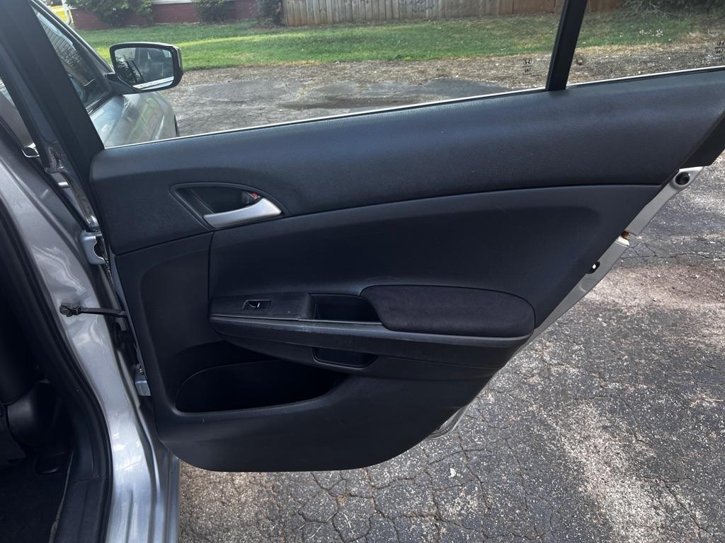Honda Accord SE Sedan AT 2012