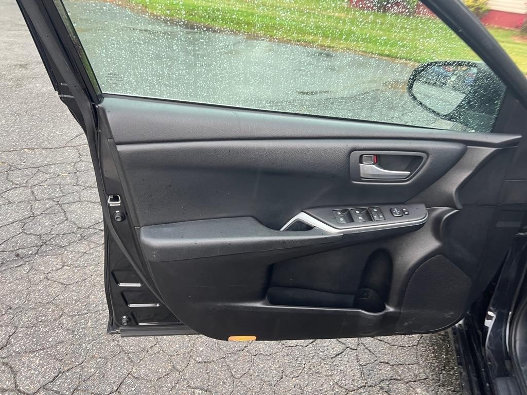 Toyota Camry LE 2016