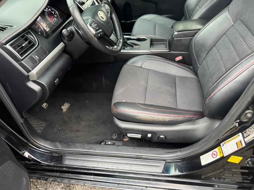 Toyota Camry LE 2016