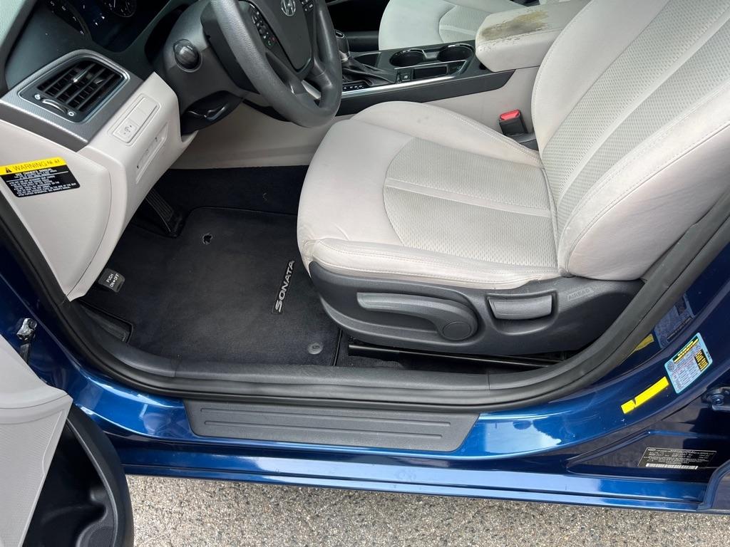 Hyundai Sonata SE 2016