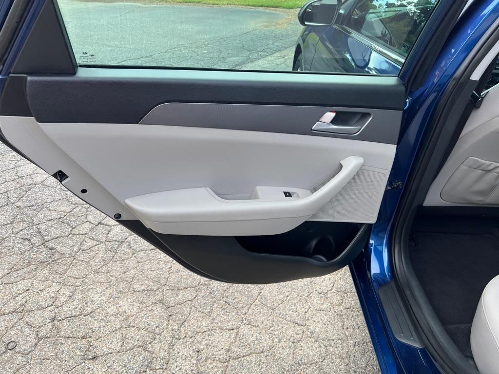 Hyundai Sonata SE 2016