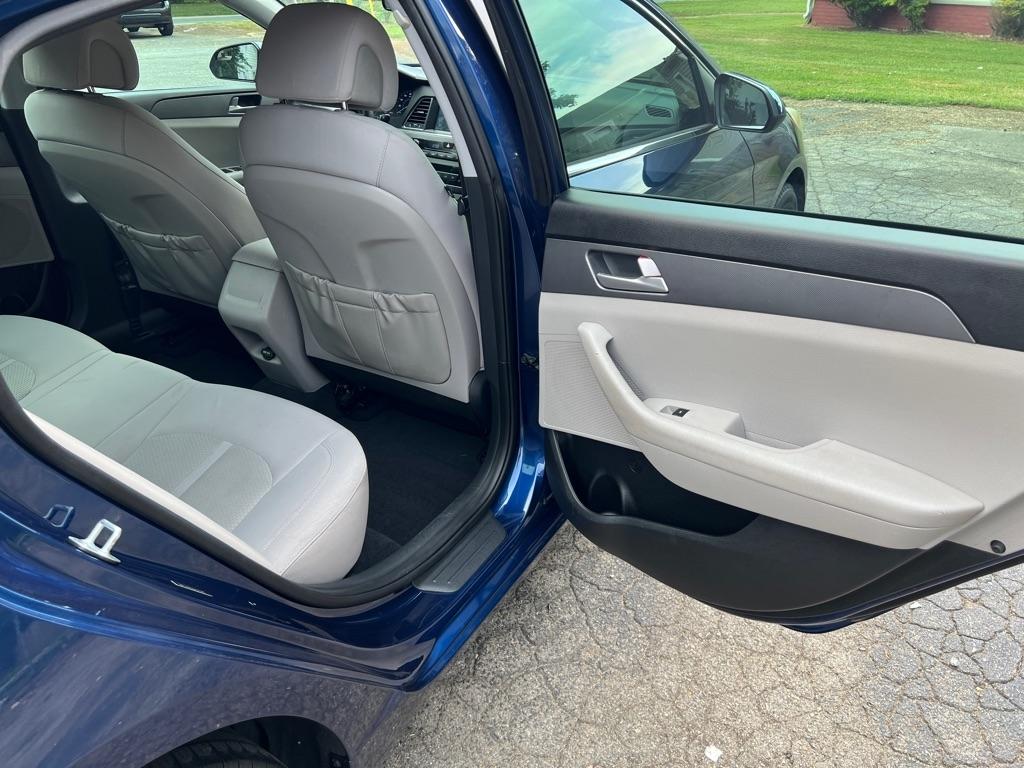 Hyundai Sonata SE 2016